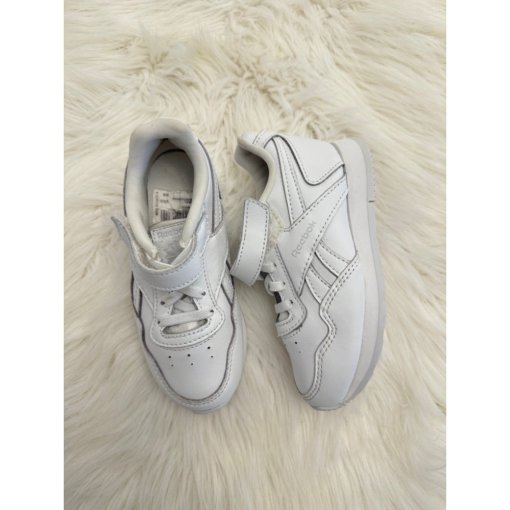 Reebok all white toddler size 8.5‎